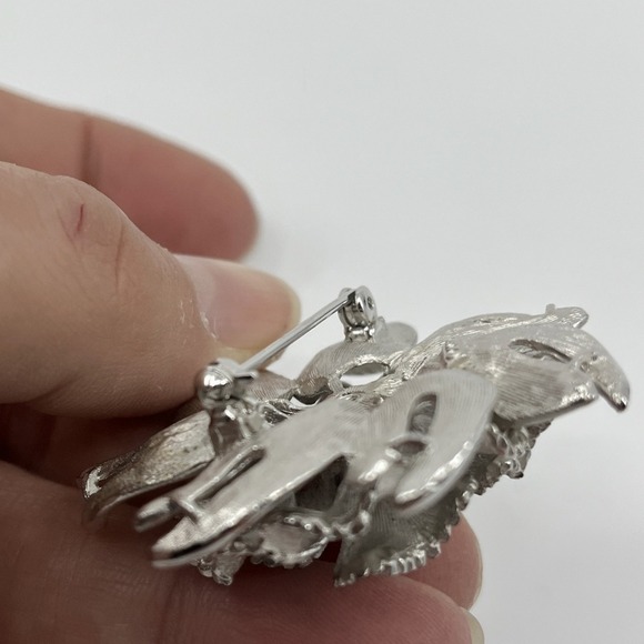 Vtg Signed Corocraft Enamel Chrysanthemum spider mum Silver flower brooch 2" - Picture 7 of 9